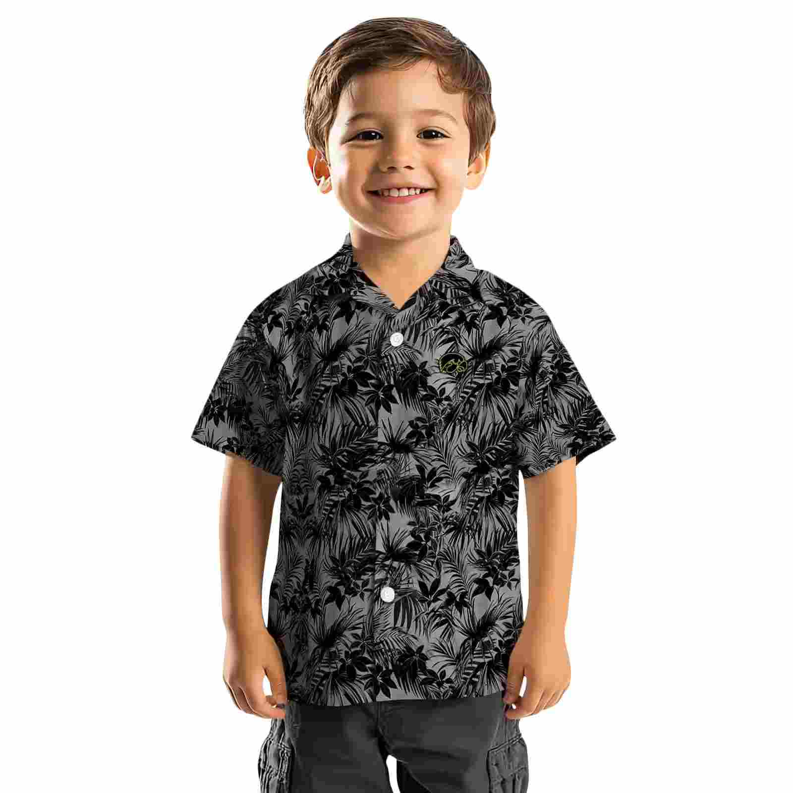 iowa hawkeyes leafy pattern black hawaiian shirt top rated