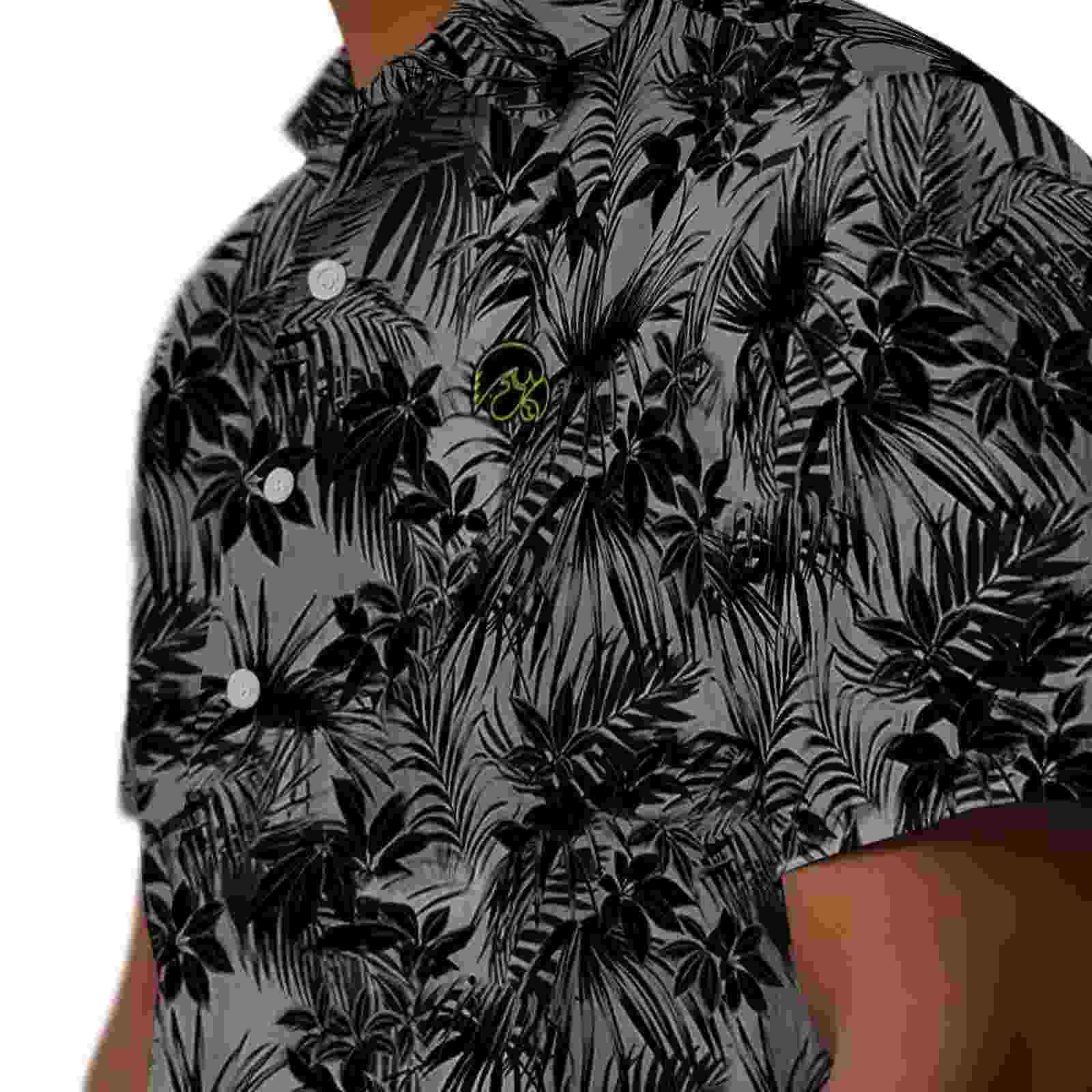 iowa hawkeyes leafy pattern black hawaiian shirt trendy