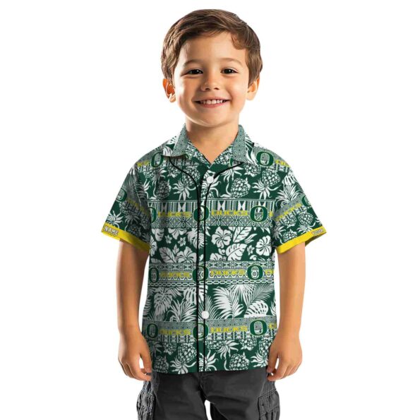 custom-oregon-ducks-tribal-stripes-green-white-hawaiian-shirt-top-rated custom oregon ducks tribal stripes green white hawaiian shirt top rated