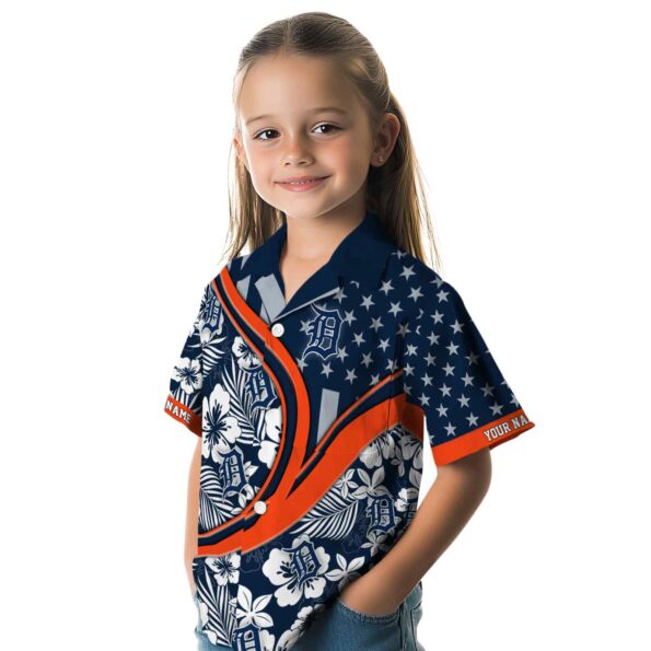customized-detroit-tigers-floral-wave-navy-white-hawaiian-shirt-premium-grade customized detroit tigers floral wave navy white hawaiian shirt premium grade