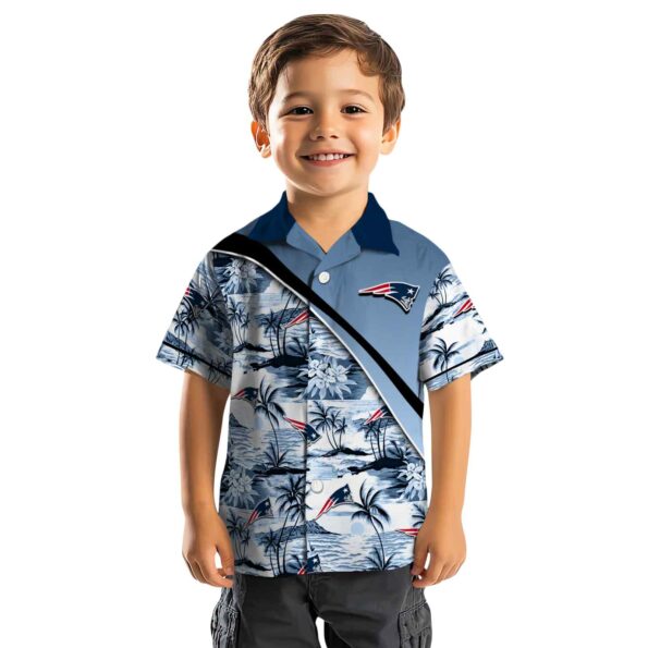 new-england-patriots-sunset-palms-blue-white-hawaiian-shirt-top-rated new england patriots sunset palms blue white hawaiian shirt top rated