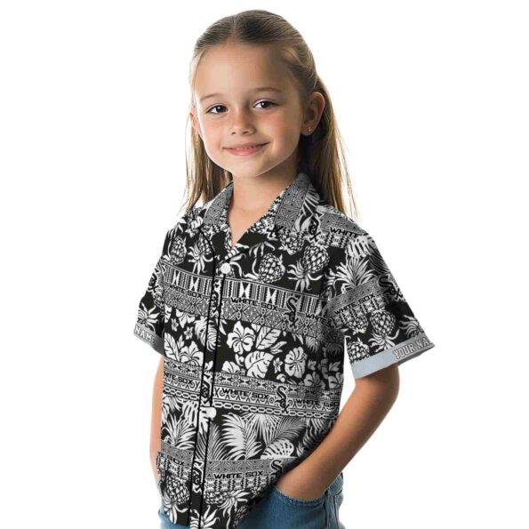 personalized-chicago-white-sox-tribal-stripes-black-white-hawaiian-shirt-premium-grade personalized chicago white sox tribal stripes black white hawaiian shirt premium grade