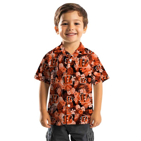cincinnati-bengals-floral-pineapple-orange-hawaiian-shirt-top-rated cincinnati bengals floral pineapple orange hawaiian shirt top rated