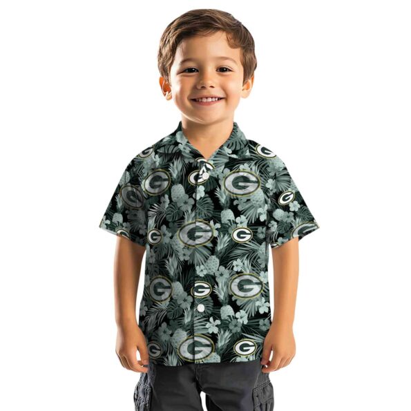 green-bay-packers-floral-pineapple-green-hawaiian-shirt-top-rated green bay packers floral pineapple green hawaiian shirt top rated