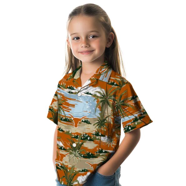 texas-longhorns-palm-horizon-orange-hawaiian-shirt-premium-grade texas longhorns palm horizon orange hawaiian shirt premium grade