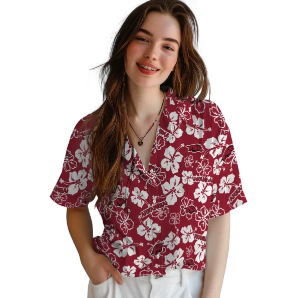 arkansas-razorbacks-hawaiian-shirt-hibiscus-flower-design-latest-model.webp