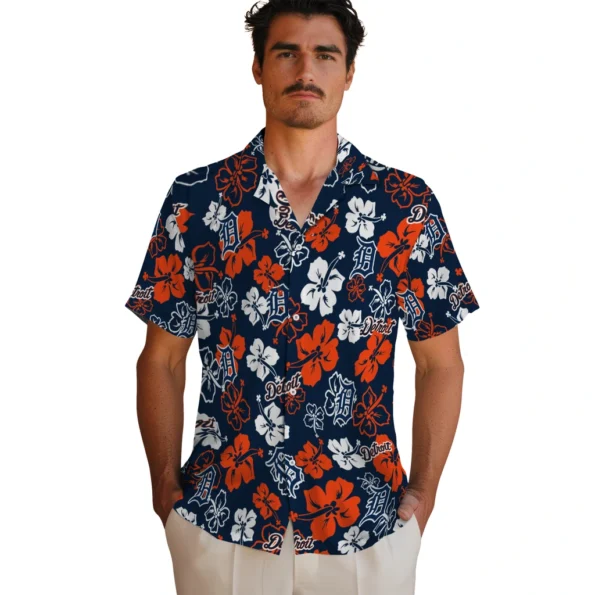 detroit-tigers-hawaiian-shirt-hibiscus-flower-design-fashion-forward.webp