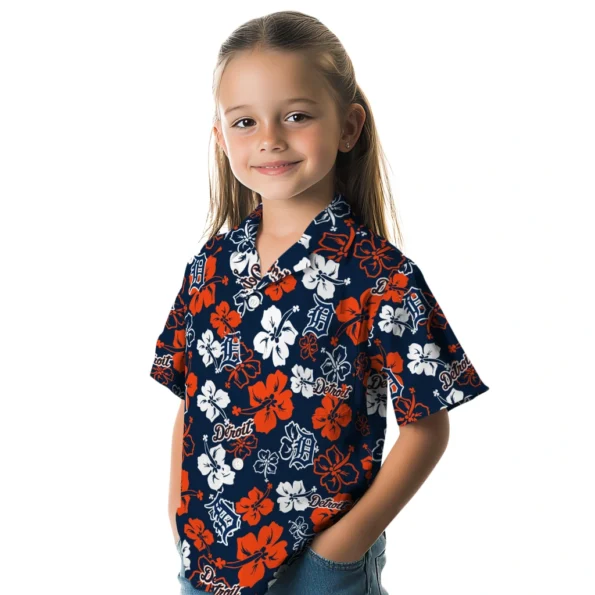 detroit-tigers-hawaiian-shirt-hibiscus-flower-design-premium-grade.webp