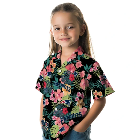 New England Patriots Hawaiian Shirt Customized Hibiscus Paradise Premium Grade New England Patriots Hawaiian Shirt Customized Hibiscus Paradise Premium Grade