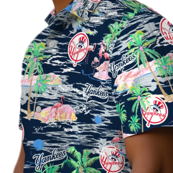 new-york-yankees-hawaiian-shirt-hawaii-island-trendy.webp
